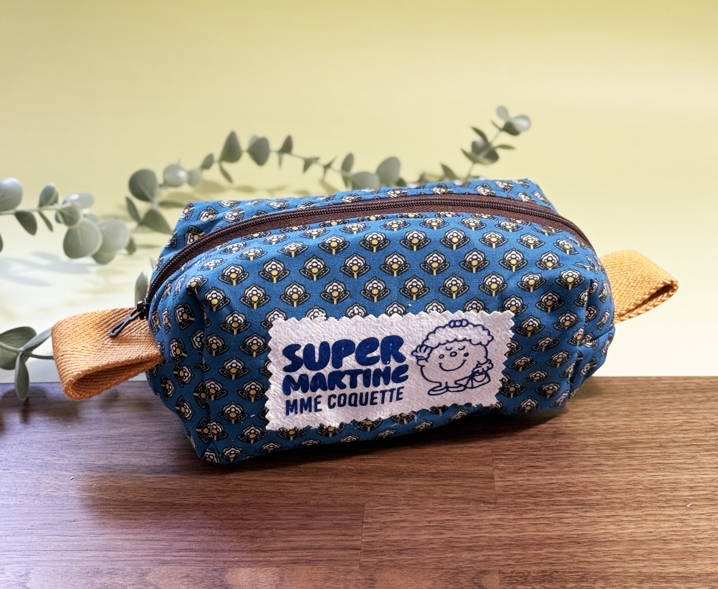 🧵 Pochette personnalisée – Votre histoire en tissu